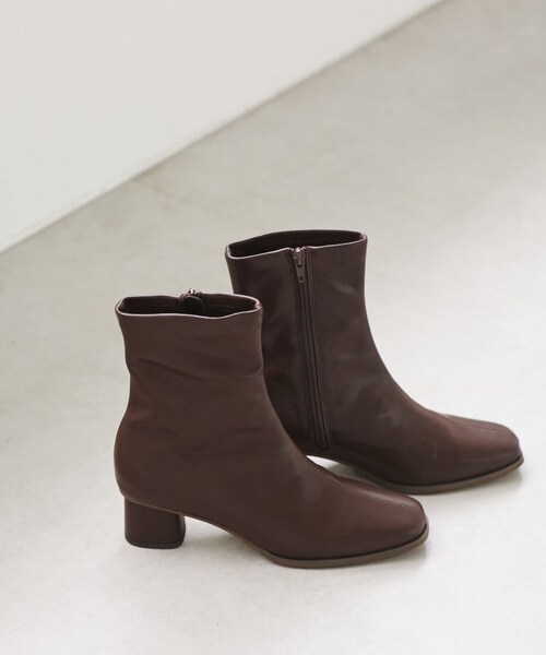 ROPE' PICNIC(ロペピクニック)の「ラインリフトベーシックブーツ(ブーツ・レディース・ブラック/ダークブラウン系・23.0/23.5/24.0/24.5)」の4枚目の写真