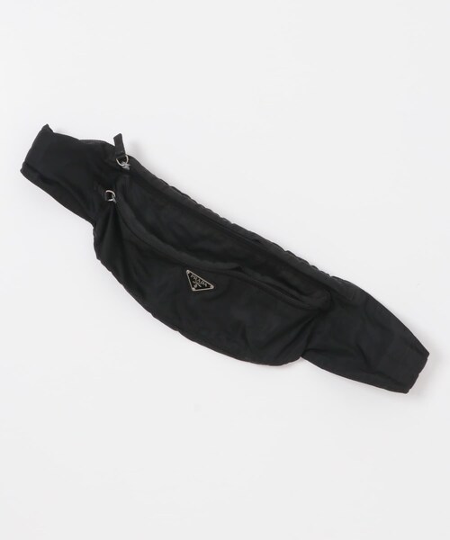 URBAN RESEARCH（アーバンリサーチ）の「VINTAGE　プラダ90sトライアングルロゴショルダー（ボディバッグ/ウエストポーチ・レディース・-・-）」の3枚目の写真