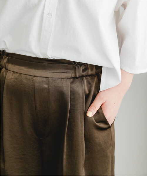 URBAN RESEARCH ROSSO（アーバンリサーチロッソ）の「F by ROSSO　サテンイージーパンツ（その他パンツ・レディース・SAND/K/BROWN・36/38）」の20枚目の写真