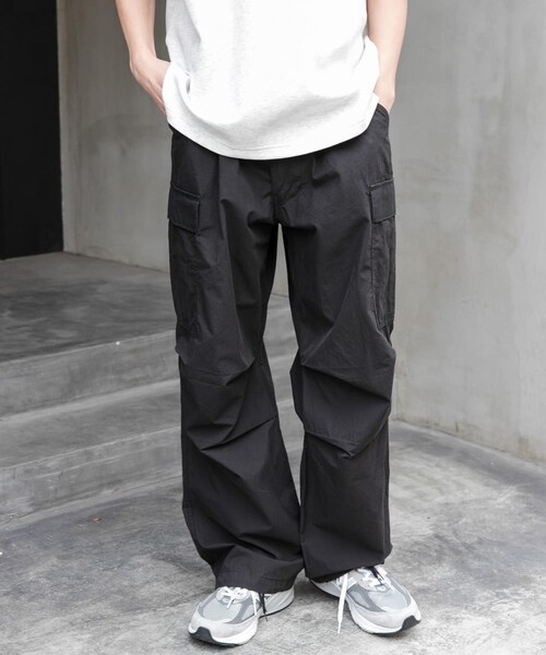 URBAN RESEARCH DOORS（アーバンリサーチドアーズ）の「FORK&SPOON　ミリタリーポケットパンツ（その他パンツ・メンズ・BLACK/GRAY・4/5）」の13枚目の写真