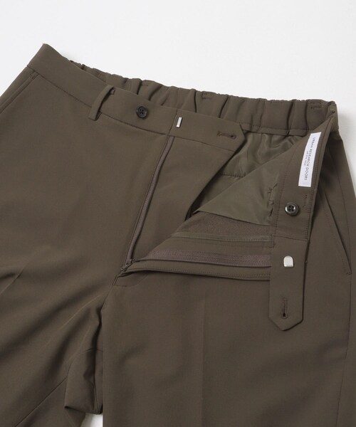 URBAN RESEARCH DOORS(アーバンリサーチドアーズ)の「LIFE STYLE TAILOR 4WAYストレッチコンフォータブルパンツ(スラックス・メンズ・NAVY/BROWN/GRAY・S/M/L/XL)」の16枚目の写真