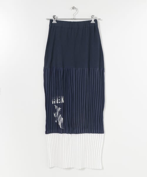 THE GOODLAND MARKET（ザグッドランドマーケット）の「SREU　ソフトプリーツロングSKIRT（スカート・レディース・Assort1/WHITE/BLACK/Assort2・M）」の4枚目の写真