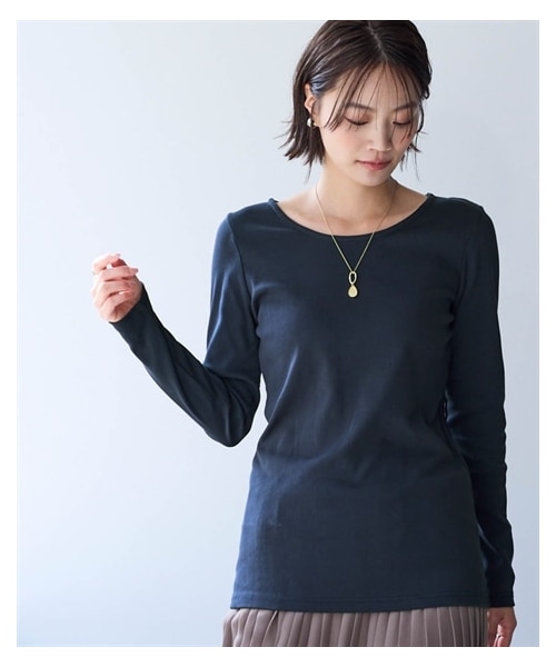 nissen（ニッセン）の「綿１００％フライス素材クルーネック長袖Ｔシャツ（UVカット）＜大きいサイズ有＞（Tシャツ/カットソー・レディース・黒/オフホワイト/グレージュ/杢チャコールグレー/ネイビー/ライムグリーン/トープ/ディープグリーン/クラウドピンク/パープル・L/LL/3L/4L/5L/6L/8L/10L/S/M）」の7枚目の写真