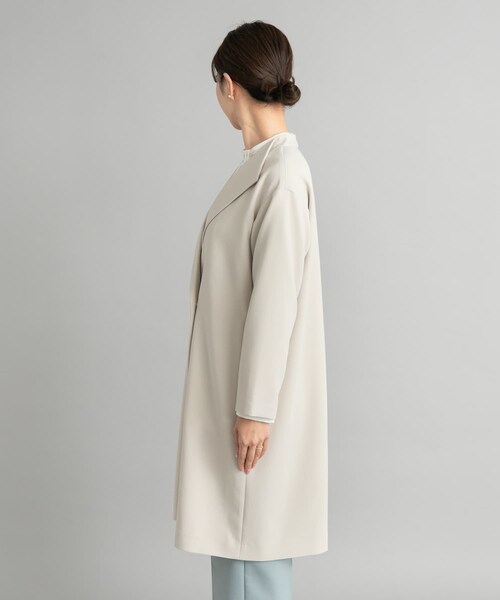 URBAN RESEARCH DOORS(アーバンリサーチドアーズ)の「ダブルクロスガウンコート(テーラードジャケット・レディース・L.BEIGE/NAVY・M)」の13枚目の写真