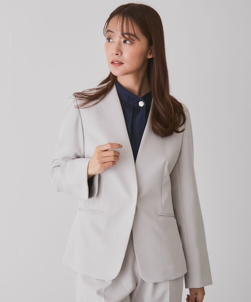 Jayro(ジャイロ)の「2WAYストレッチV衿ジャケット(ノーカラージャケット・レディース・ブラック/グレー系/ネイビー・L/M/S)」の4枚目の写真