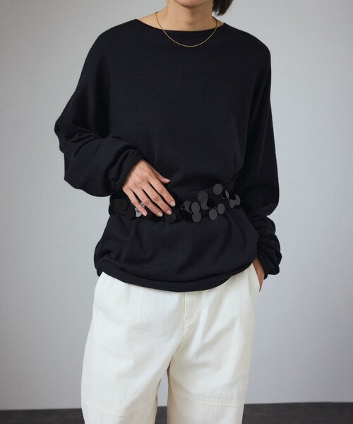 ADAM ET ROPE'(アダムエロペ)の「【J'aDoRe限定】【extreme cashmere(エクストリーム・カシミア)】rain(ベルト・レディース・ネイビー・F)」の3枚目の写真