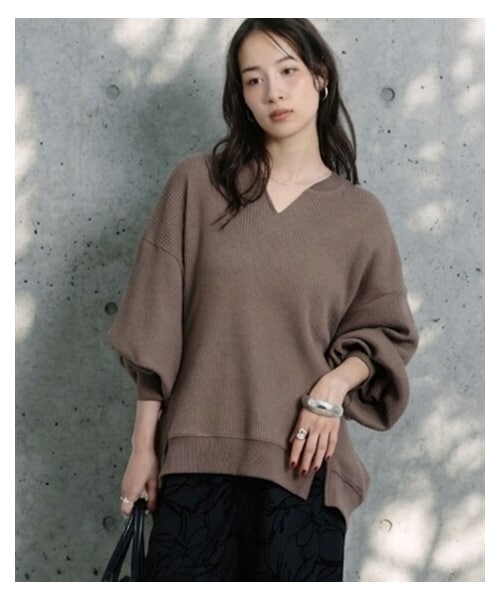 nissen（ニッセン）の「ワッフル素材カフタン衿スリット入トップス［Soiunique］（Tシャツ/カットソー・レディース・スミクロ/ブラウン/アイボリー・1(S~M)/2(L~LL)）」の6枚目の写真
