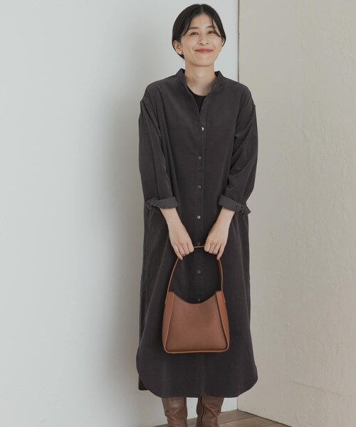 URBAN RESEARCH DOORS（アーバンリサーチドアーズ）の「『WEB/一部店舗限定カラー』『UR TECH』コーデュロイシャツワンピース（ワンピース・レディース・GREIGE/ORANGE/GRAY/L.BLUE/MUSTARD・S/M）」の10枚目の写真