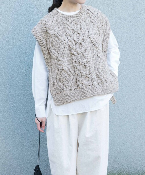 かぐれ（カグレ）の「ペルーアランニットベスト（ニット/セーター・レディース・IVORY/GRAY・FREE）」の14枚目の写真