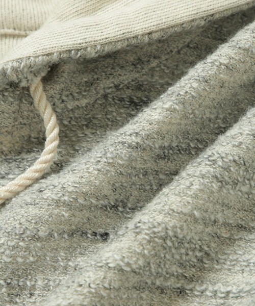 ADAM ET ROPE'（アダムエロペ）の「【リバーシブル/パイル】スウェット フルジップ パーカー / ロングシーズン着用可能（パーカー・メンズ・グレー系/キナリ系・L/M）」の22枚目の写真