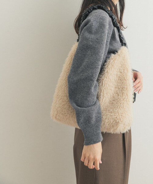URBAN RESEARCH DOORS（アーバンリサーチドアーズ）の「ファーハンドルバッグ（トートバッグ・レディース・IVORY/BROWN・one）」の5枚目の写真