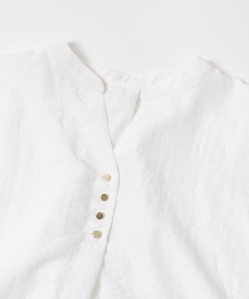 URBAN RESEARCH(アーバンリサーチ)の「フレンチスリーブスキッパーブラウス(シャツ/ブラウス・レディース・OFF WHITE/BLACK DOT/SAX・Free)」の13枚目の写真