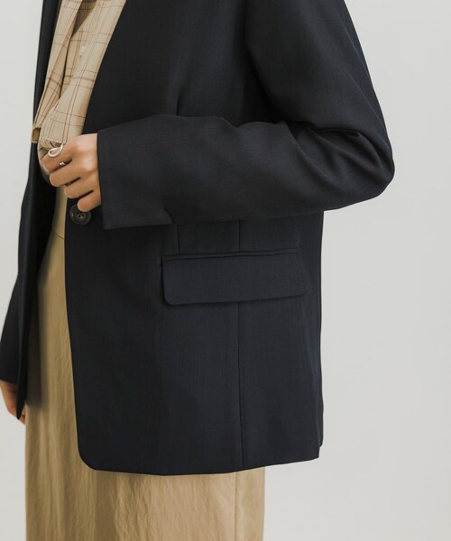 URBAN RESEARCH（アーバンリサーチ）の「ノーカラージャケット（ノーカラージャケット・レディース・BEIGE/NAVY・36/38）」の17枚目の写真