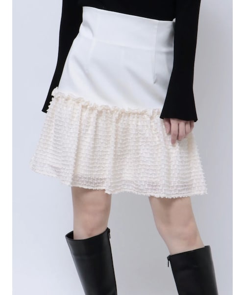 CALNAMUR（カルナムール）の「GATHER HIGH MINI SK/ギャザーハイミニスカート（スカート・レディース・ホワイト/ブラック/アイスブルー・S/M）」の2枚目の写真
