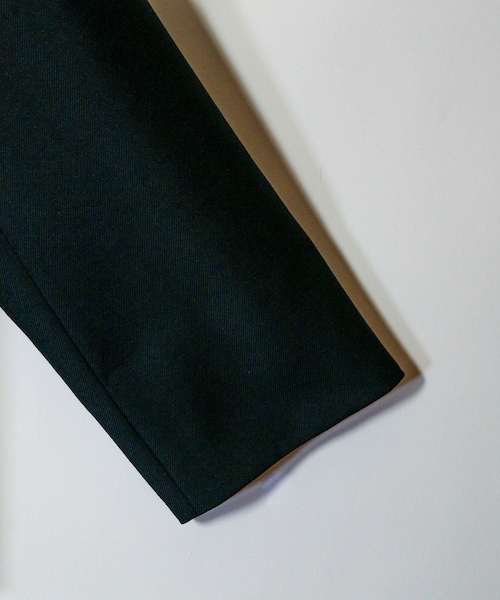 ADAM ET ROPE'（アダムエロペ）の「【blurhms】Wool Surge Cardigan Jacket（テーラードジャケット・メンズ・ネイビー・2/3）」の7枚目の写真