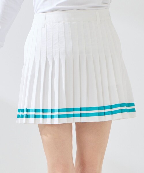 ROPE'(ロペ)の「ライン使いプリーツスカート/撥水(スカート・レディース・ブラック/ホワイト/ネイビー・L/M/S)」の2枚目の写真