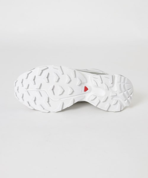 URBAN RESEARCH（アーバンリサーチ）の「SALOMON　XT-6 GTX（スニーカー・レディース・WH/WH/F SV・23.5/24/24.5/25）」の7枚目の写真