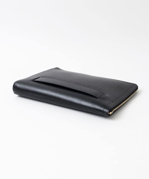 URBAN RESEARCH（アーバンリサーチ）の「FOG urban research　DownHandClutch（クラッチバッグ・レディース・BLACK/L.BEIGE・-）」の5枚目の写真