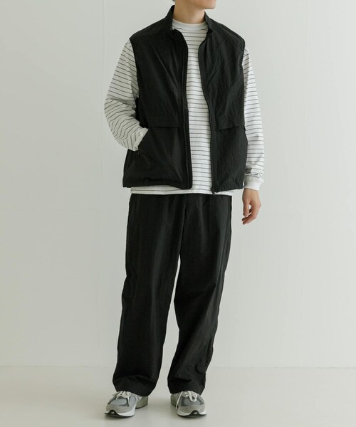 URBAN RESEARCH(アーバンリサーチ)の「『UR TECH』ナイロンベスト(テーラードジャケット・メンズ・BLACK/BLUE/GRAY・M/L)」の14枚目の写真