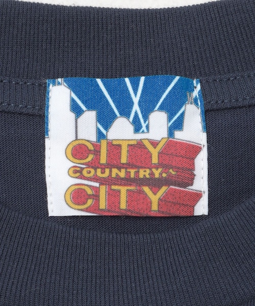 URBAN RESEARCH(アーバンリサーチ)の「CITY COUNTRY CITY EMBROIDERD LOGO BORDER T(Tシャツ/カットソー・メンズ・NAVY・M/L/XL)」の10枚目の写真