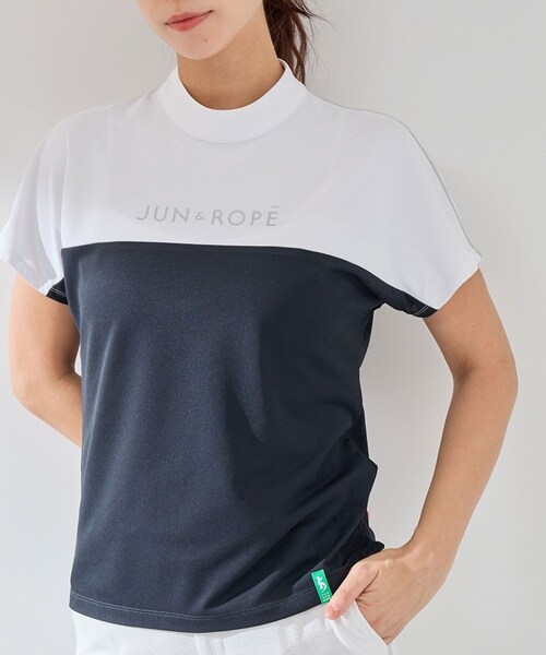 ROPE'(ロペ)の「【UV CARE】【吸水速乾】【ストレッチ】バイカラーモックプルオーバー(Tシャツ/カットソー・レディース・ブラック/ホワイト系・L/M/S)」の12枚目の写真