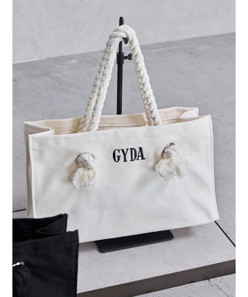 GYDA(ジェイダ)の「GYDAロープSトートBAG(トートバッグ・レディース・アイボリー/ブラック/ミックス・F)」の1枚目の写真