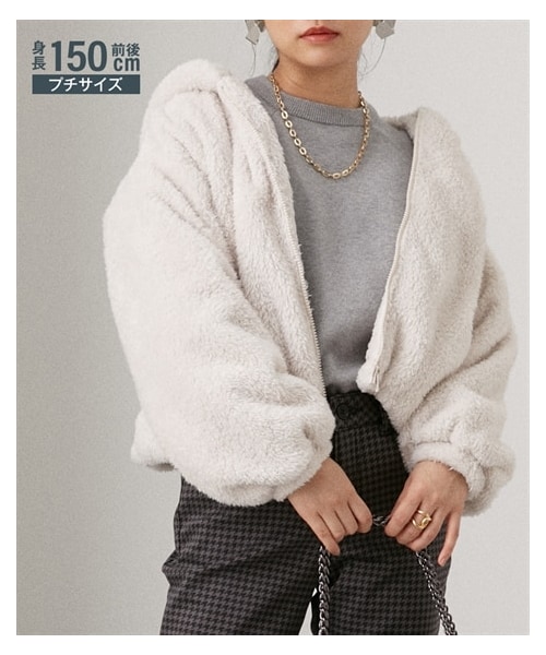 nissen（ニッセン）の「小さいサイズ　フェイクファーパーカー　低身長さん・小柄女性（パーカー・レディース・アイスベージュ/チャコール・P1）」の3枚目の写真