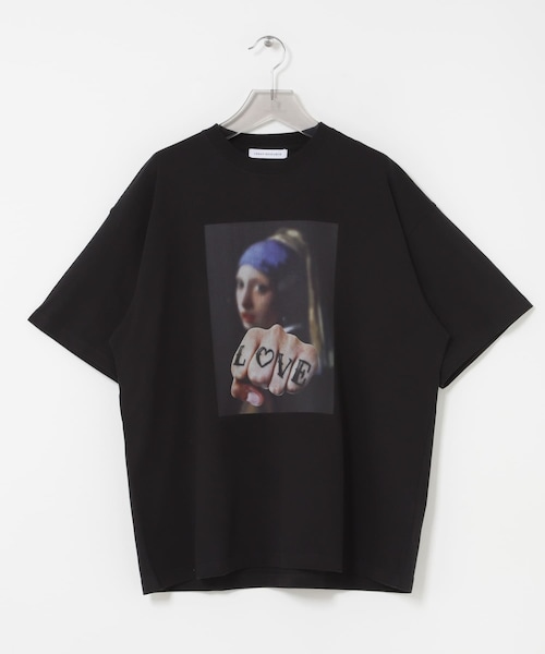 URBAN RESEARCH（アーバンリサーチ）の「GIRL WITH A LOVE T-SHIRTS（T