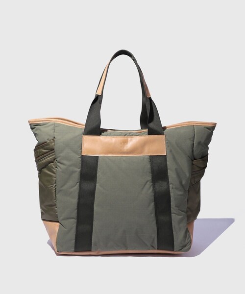 ADAM ET ROPE'（アダムエロペ）の「【MINNESSAK/ミネサック】Tote（トートバッグ・メンズ・ブラック/オリーブ・F）」の16枚目の写真