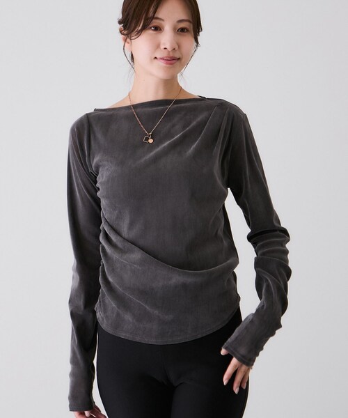 Jayro(ジャイロ)の「シアーベロアカットソー(Tシャツ/カットソー・レディース・ブラック/チャコール/ホワイト系・M)」の3枚目の写真