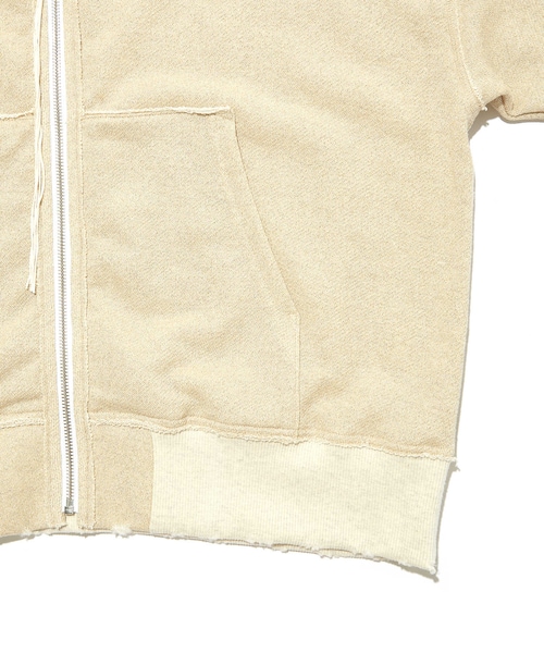 ADAM ET ROPE'(アダムエロペ)の「【FACCIES / ファッチーズ】TWINKLE SWEAT PK(パーカー・メンズ・グレー/ベージュ・2)」の10枚目の写真