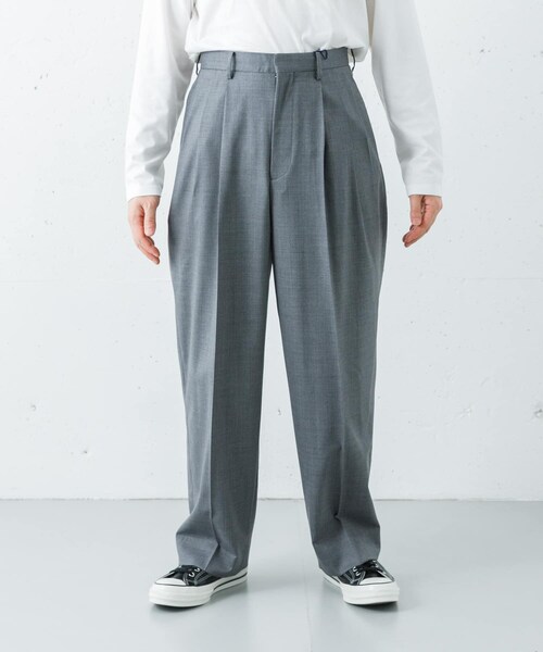 URBAN RESEARCH（アーバンリサーチ）の「YLEVE　S120S CHAMBRAY W 3TACK（その他パンツ・メンズ・020 GREY/050 MOCA・3/4）」の5枚目の写真