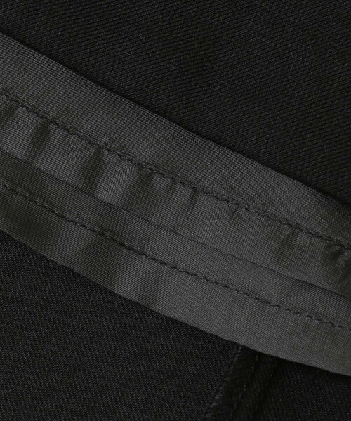 URBAN RESEARCH(アーバンリサーチ)の「スクエアネックミニジャンパーワンピース(ワンピース・レディース・BLACK/CHARCOAL・FREE)」の12枚目の写真