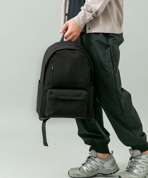 RODE SKO（ロデスコ）の「AGSサスペンションリュック MEDIUM（バックパック/リュック・メンズ・BLACK/GRAY・One）」の4枚目の写真