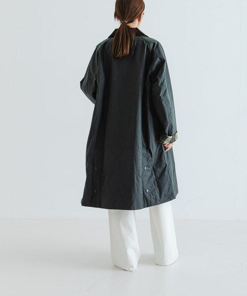 URBAN RESEARCH(アーバンリサーチ)の「Barbour MODIFIED EXMOOR WAX COAT(テーラードジャケット・レディース・SAGE/BLACK・36/38)」の18枚目の写真