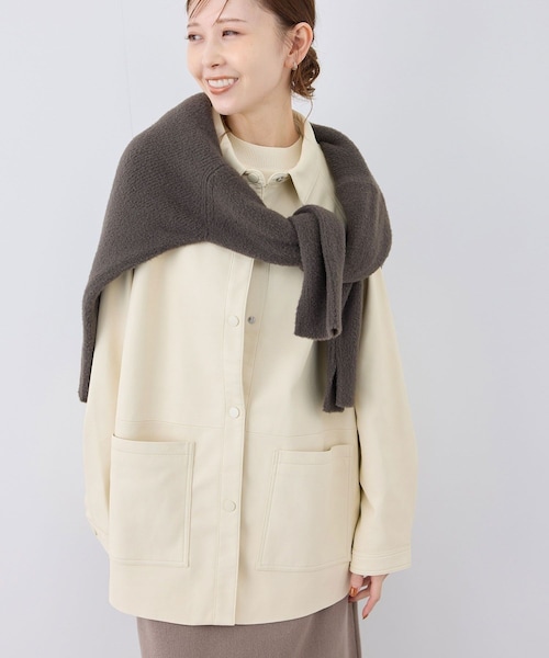 ROPE' PICNIC(ロペピクニック)の「【emur/エミュール・J'aDoRe限定】シンセティックレザージャケット(その他アウター・レディース・ブラック/ベージュ系・38)」の16枚目の写真