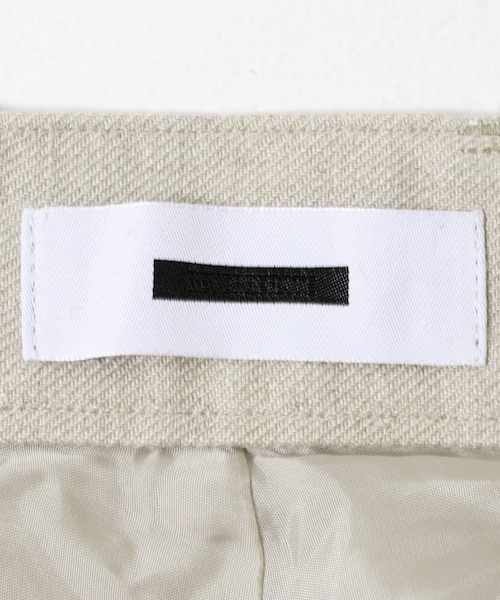 URBAN RESEARCH（アーバンリサーチ）の「REVERBERATE　TACKED TROUSERS（その他パンツ・メンズ・ECRU/BLACK・1）」の15枚目の写真
