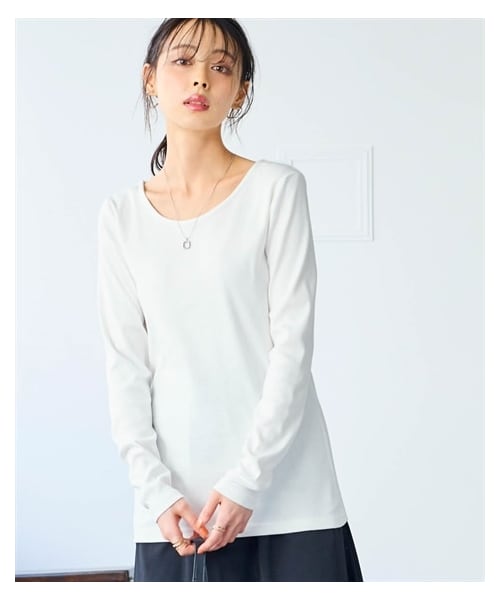 nissen（ニッセン）の「綿１００％フライス素材クルーネック長袖Ｔシャツ（UVカット）＜大きいサイズ有＞（Tシャツ/カットソー・レディース・黒/オフホワイト/グレージュ/杢チャコールグレー/ネイビー/ライムグリーン/トープ/ディープグリーン/クラウドピンク/パープル・L/LL/3L/4L/5L/6L/8L/10L/S/M）」の13枚目の写真