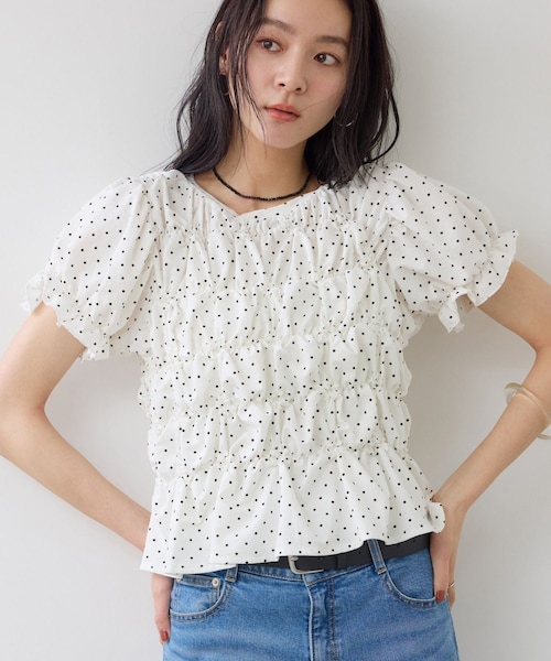 VIS(ビス)の「ドット&無地アソート シャーリングデザインカットソー(Tシャツ/カットソー・レディース・ブラック/キナリ/ピンク・F)」の6枚目の写真