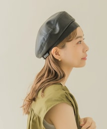 SMELLY | フェイクレザーバックルベレー(ハンチング/ベレー帽)