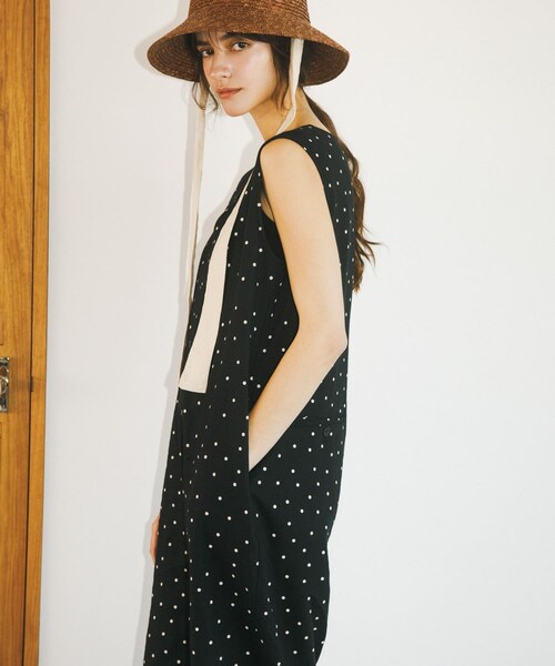 URBAN RESEARCH DOORS(アーバンリサーチドアーズ)の「リネンレーヨンドットオールインワン(サロペット/オーバーオール・レディース・NATURAL/BLACK・S/M)」の21枚目の写真