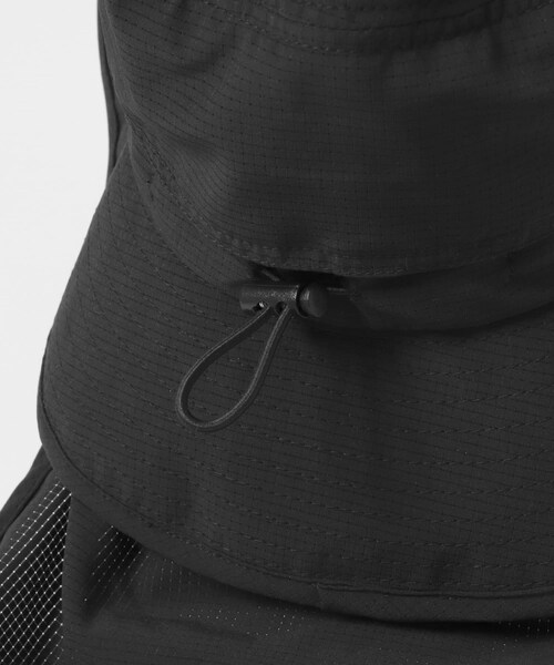 URBAN RESEARCH Sonny Label（アーバンリサーチサニーレーベル）の「ライトウエイトサンガードバケットハット（ハット・メンズ・ブラック/チャコール・One）」の9枚目の写真
