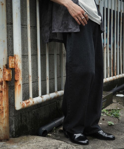 SENSE OF PLACE by URBAN RESEARCH（センスオブプレイスバイアーバンリサーチ）の「ストレートデニムパンツ（デニムパンツ・メンズ・BLACK/L.INDIGO・S/M/L）」の5枚目の写真
