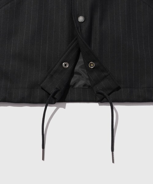 ADAM ET ROPE'(アダムエロペ)の「《別注》【Brooks Brothers/ブルックス ブラザーズ】EX COACH JKT(その他アウター・メンズ・ブラック・L/M/XL)」の9枚目の写真