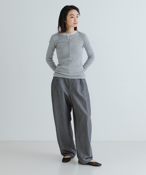URBAN RESEARCH(アーバンリサーチ)の「NINETY PERCENT ANIS RIB TOP(Tシャツ/カットソー・レディース・LAVENDULA/CHALKWHITE/TAUPE/BLACK・S)」の10枚目の写真
