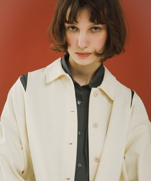 LAATO（ラート）の「slit coveralls（カバーオール・レディース・クリーム/インク・Free）」の5枚目の写真