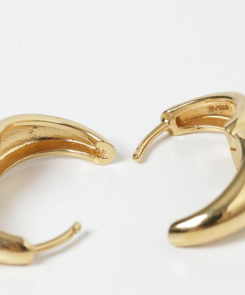 URBAN RESEARCH(アーバンリサーチ)の「decor『デコール』 Plump Drop Pierce L(ピアス(両耳用)・レディース・GOLD・-)」の11枚目の写真