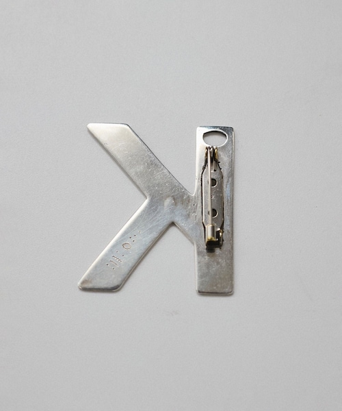 ADAM ET ROPE'（アダムエロペ）の「【TUAREG（トゥアレグ）for SALON】ブローチ&ネックレスK（ブローチ/コサージュ・レディース・シルバー・F）」の6枚目の写真