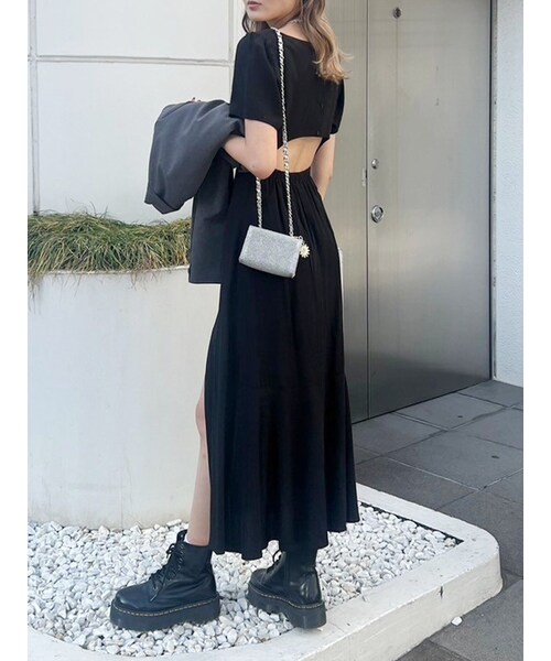 EVRIS（エヴリス）の「バックオープンロングワンピース（ワンピース・レディース・ホワイト/グレー/ブラック/ピンク・F）」の9枚目の写真