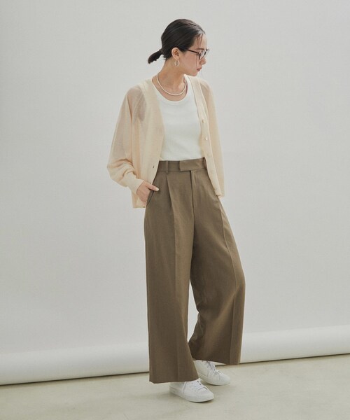 Vネックシアーカーディガン【洗える】